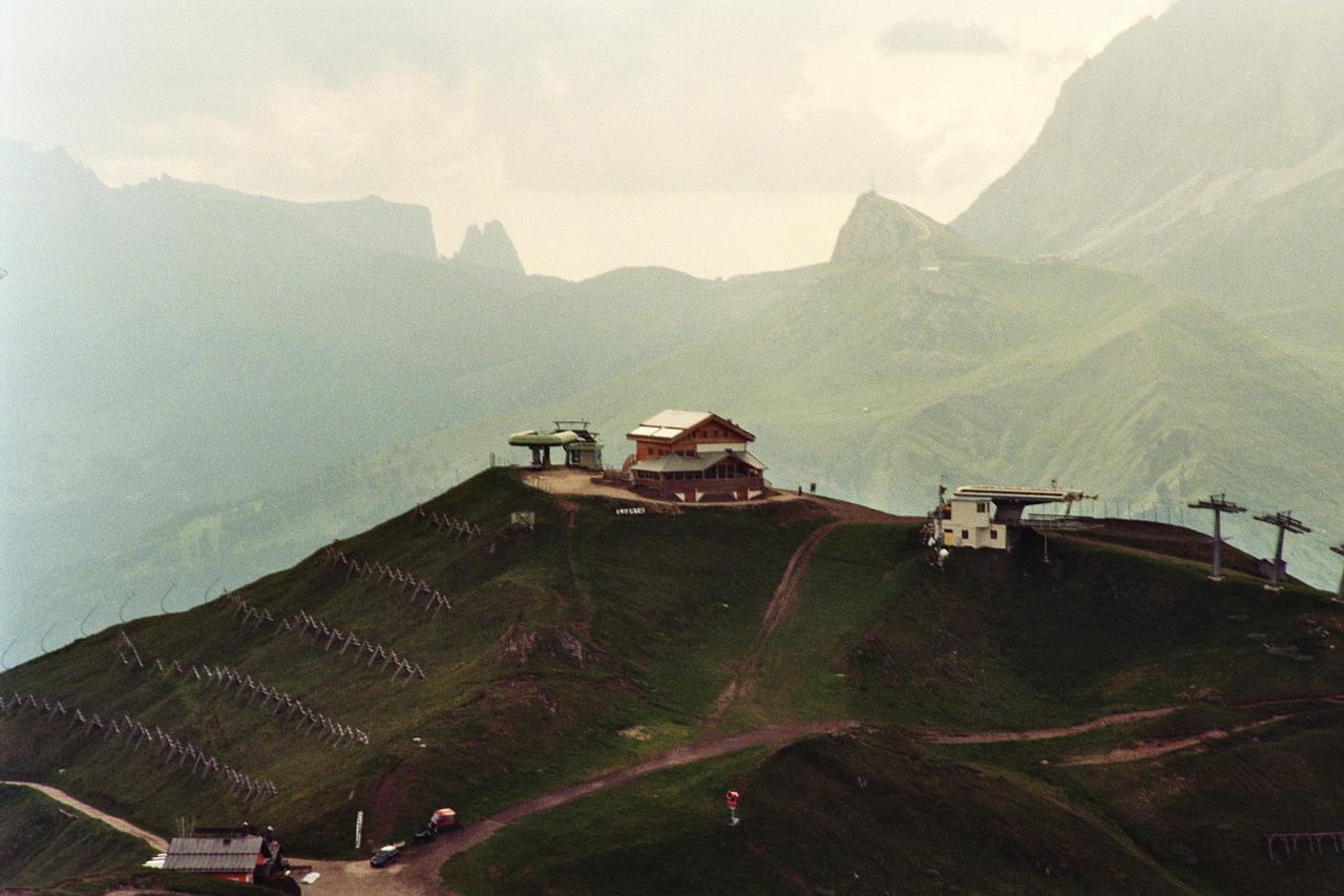 Hotel Rifugio Sass Bece Canazei Exterior foto